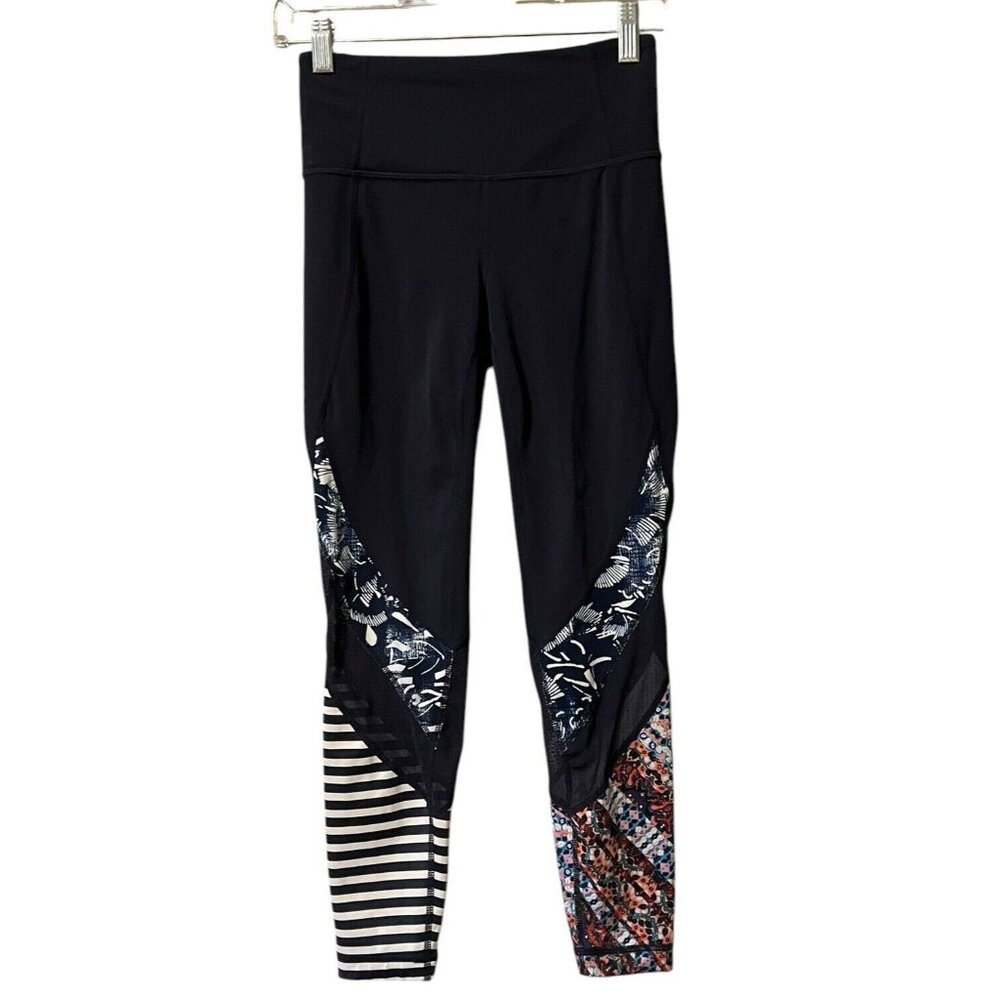 Athleta Print Mix Salutation Tight Size XS Preppy Athleisure Gym Athletic Modern